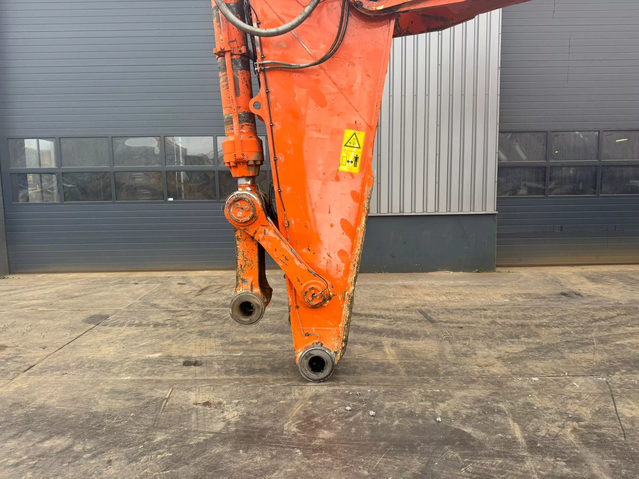 Hitachi ZX870LCH-5B - BIG Machinery