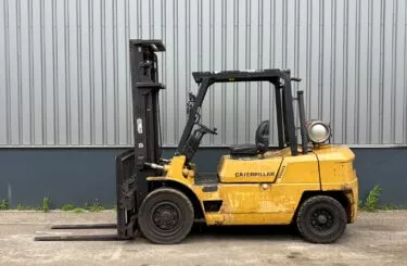Caterpillar GP40 forklift
