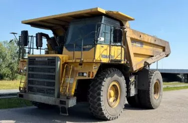 Komatsu HD605