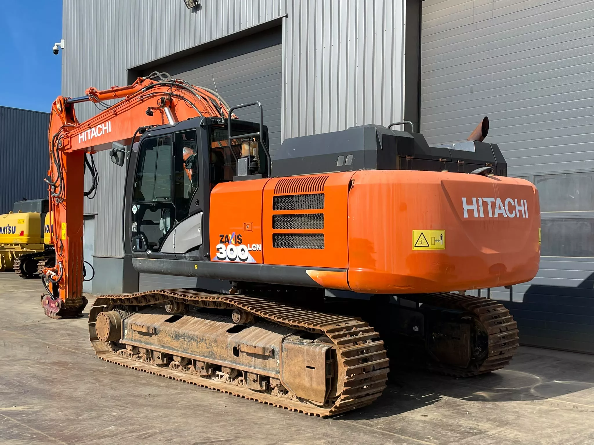 Hitachi ZX300LCN-6 - BIG Machinery