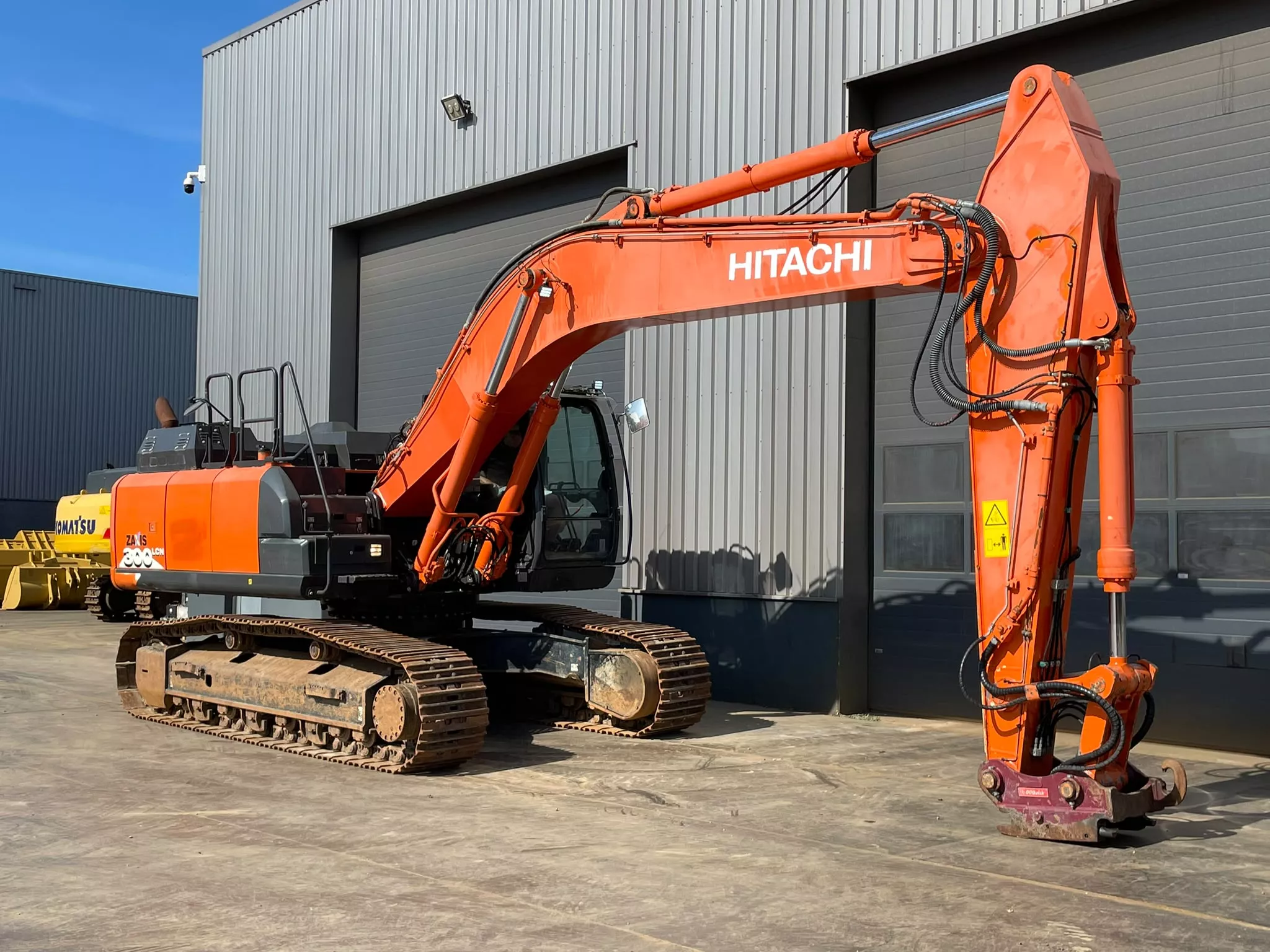 Hitachi ZX300LCN-6 - BIG Machinery