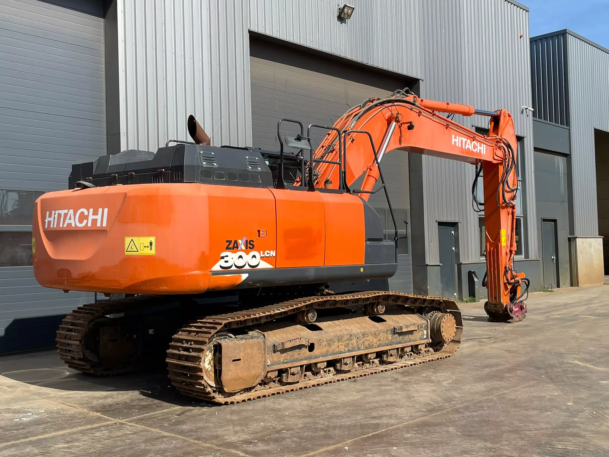 Hitachi ZX300LCN-6 - BIG Machinery