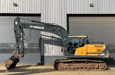 Hyundai HX220AL